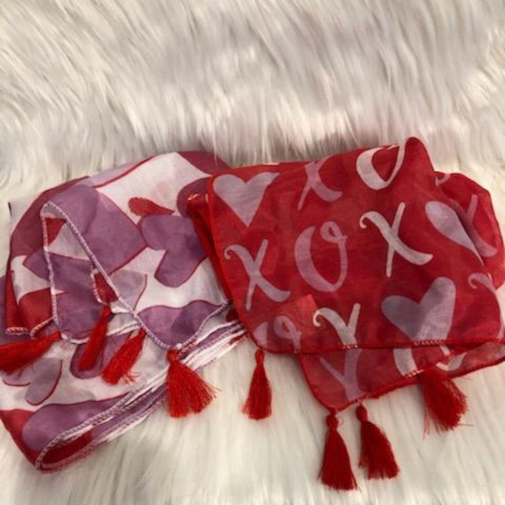 Set of 2 Valentine’s Day Scarves